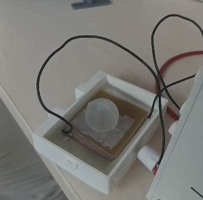 Assembled electroosmotic cell